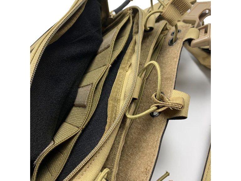 Chaleco Chest Rig Conquer Titan tan
