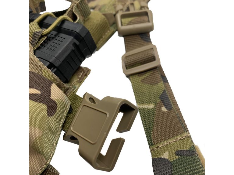 Chaleco Multi Chest Rig Conquer Multicam Clips