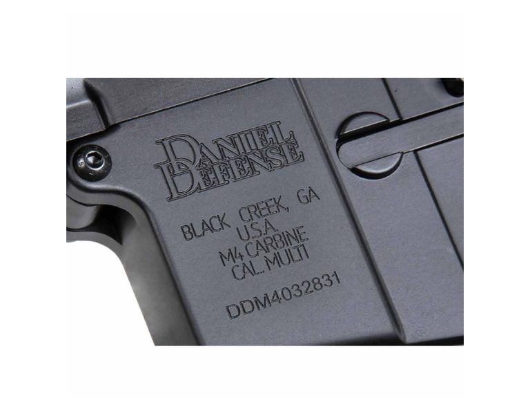 Réplica Specna Arms Daniel Defense SA-E27 Edge HAL2 bluetooth Gen2 10,5" negro grabados