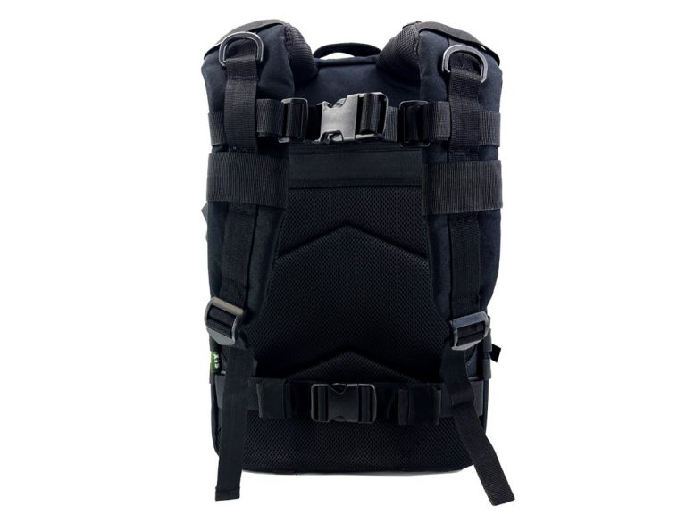 Vista trasera de la mochila táctica SIXMM 45L
