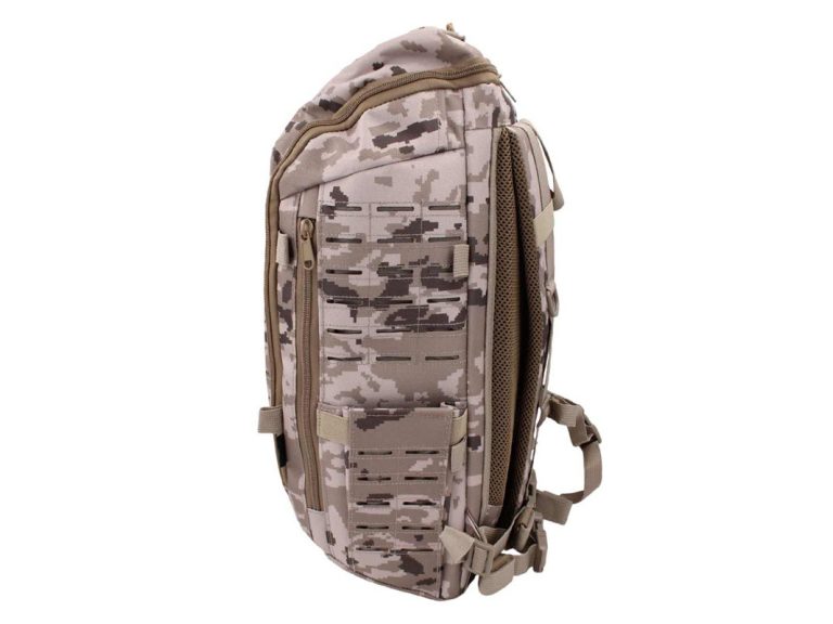 Mochila Corso Rogue laser 30l pixelado arido perfil