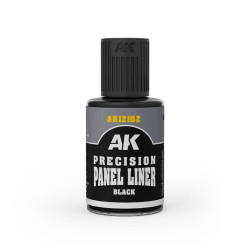 Bote de Precision Paneliner Black desde el frente