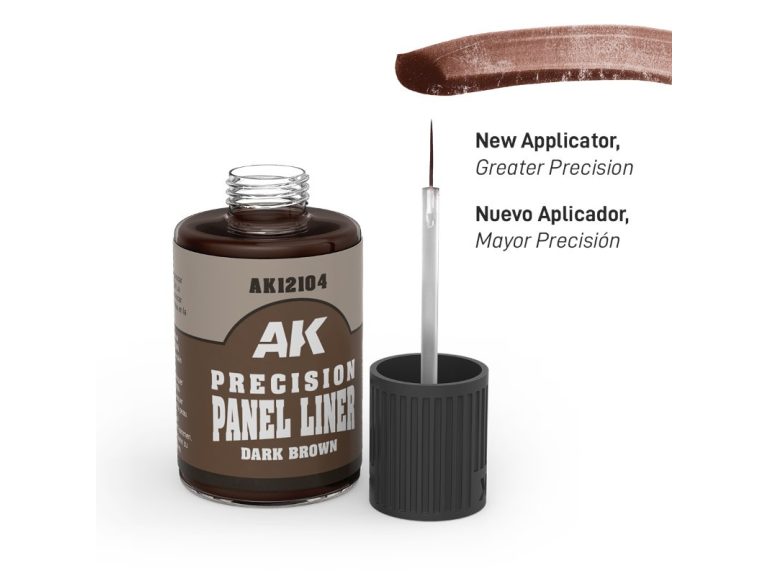 Detalle del pincel y envase de Paneliner Dark Brown