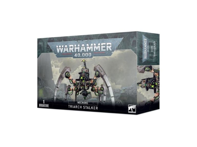 Acechantes de la Triarca Necrones montado en pose de ataque