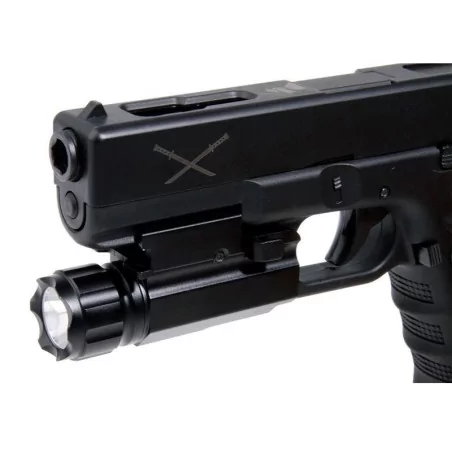 LINTERNA RAIL PICATINNY NEGRA DELTA TACTICS