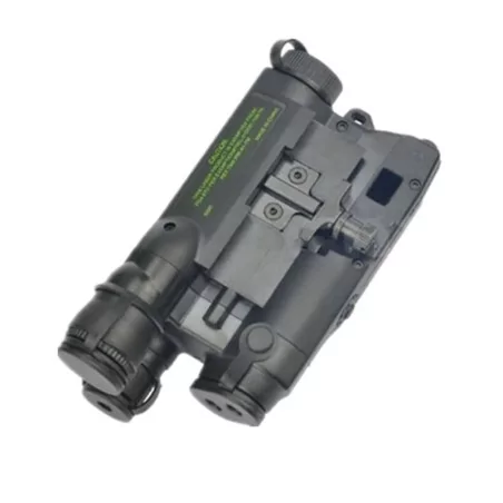 Portabaterías FMA AN/PEQ 16 Negro Dummy, ideal para guardar baterías o uso decorativo.