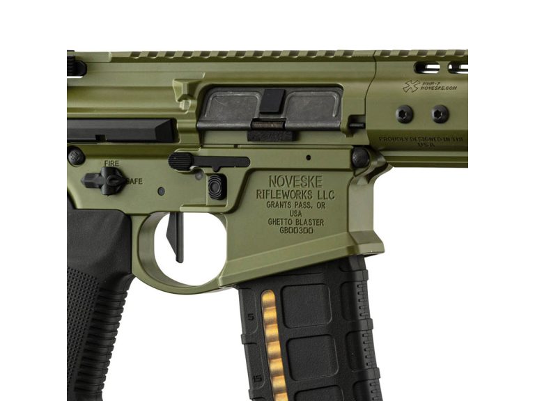 Réplica GBB Double Eagle MWS Ghetto Blaster 7″ Noveske Verde detalles grabado