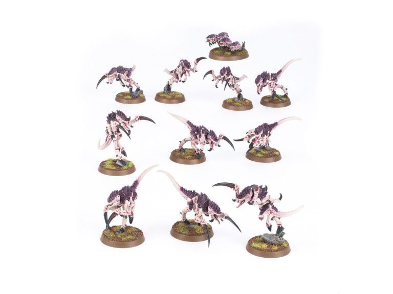 Miniatura de Hormagantes Tiránidos en pose de carga