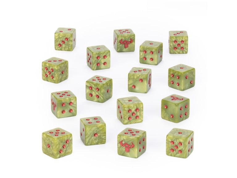 Dados de los Orkos de color verde con grabado rojo