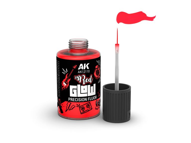 Detalle de aplicación de rojo fluorescente AK