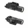 Linterna táctica WADSN X300 negra para pistola, potente y resistente.