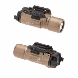 Linterna táctica WADSN X300 tan para pistola, potente y resistente.