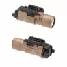 Linterna táctica WADSN X300 tan para pistola, potente y resistente.