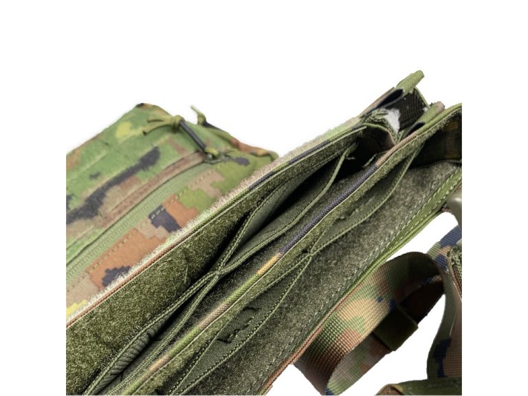 Chest Rig Conquer Core Boscoso Español detalle bolsillos