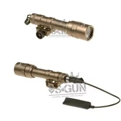 Linterna táctica M600C Ultra 450 lúmenes Tan Night Evolution, resistente y potente.