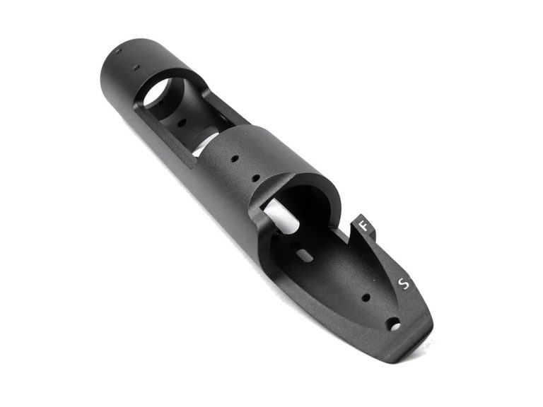 Cuerpo Bolt Receiver Maple Leaf CNC para VSR-10 Type B, ideal para mejorar el rendimiento.