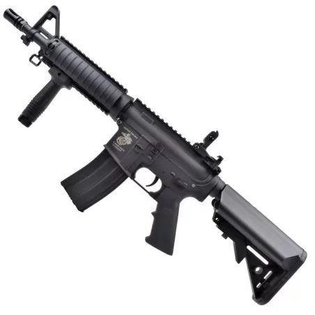 M4 DBOYS AEG BLACK ▶ DISEÑO COMPACTO Y TÁCTICO · VSGun