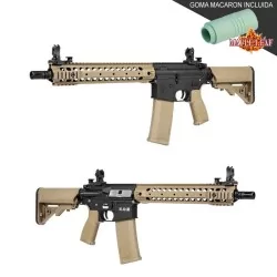 Replica Specna Arms SA-E06 EDGE Carbine tan/negra táctica para airsoft.