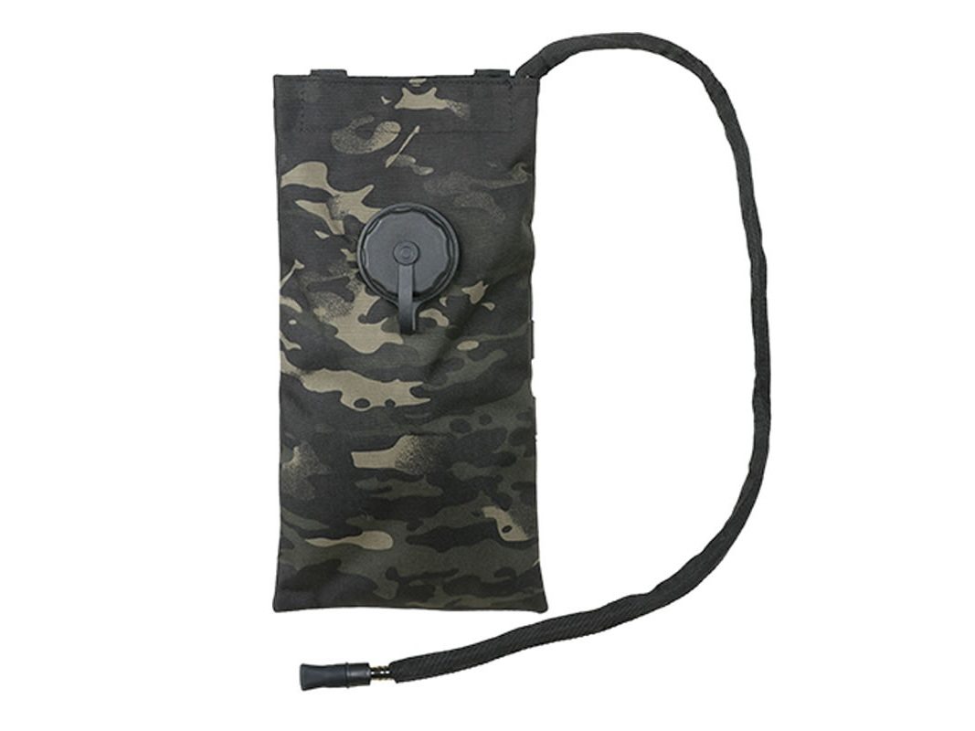 Mochila Camelback molle de Hidratacion 3L multicam black 8fields