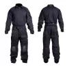 DELTA TACTICS UNIFORME DE COMBATE NEGRO VISTA FRONTAL Y TRASERA