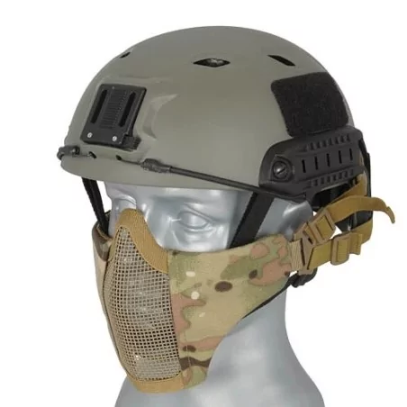 Máscara rejilla + tela para casco Multicam con protección y ventilación eficaz.
