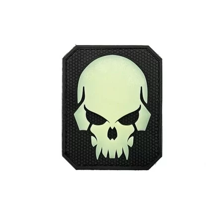 Parche PVC Skull Negro Luminiscente con velcro para personalizar equipo táctico