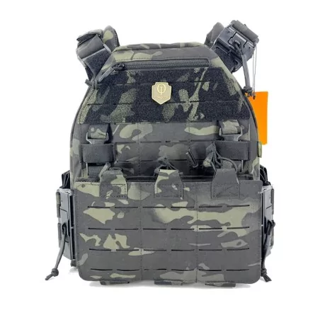 Chaleco Conquer MQR Multicam Black con sistema MOLLE y liberación rápida