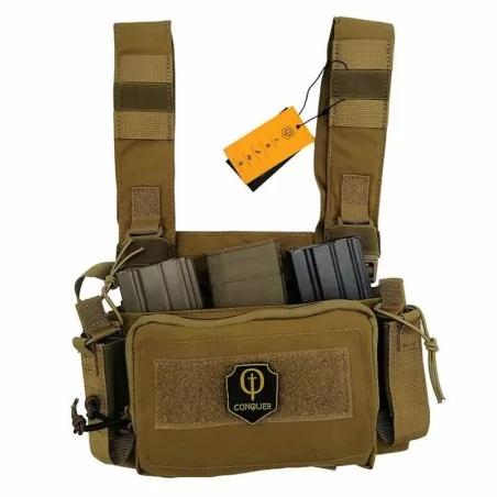 Micro Chest Rig Conquer Coyote Brown compacto y táctico para alta movilidad
